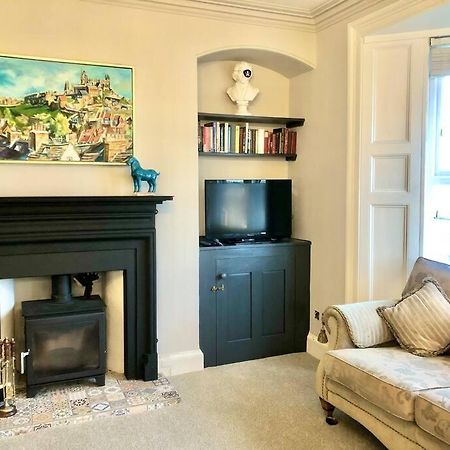 The Pirate'S Palace, Whitby - Elegant, Comfy, Fun Екстер'єр фото