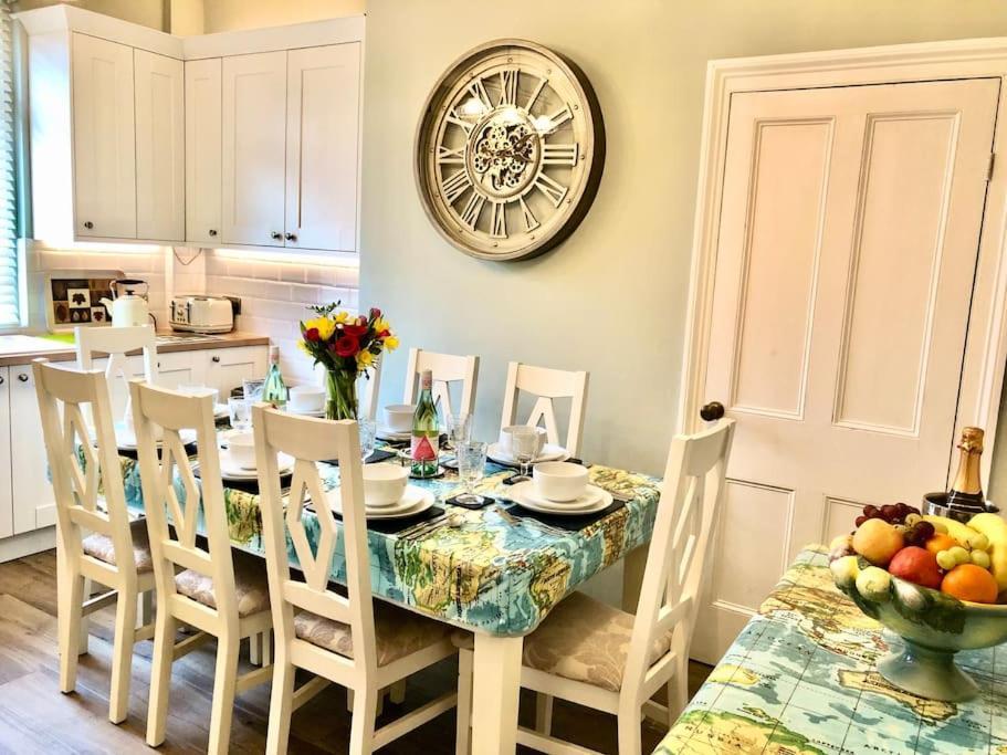 The Pirate'S Palace, Whitby - Elegant, Comfy, Fun Екстер'єр фото